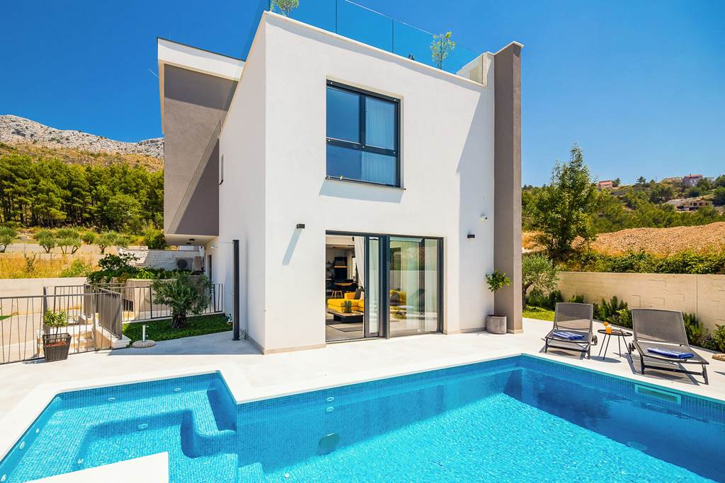 SPU_88938_Villa_Split_Heights_0125_15.jpg