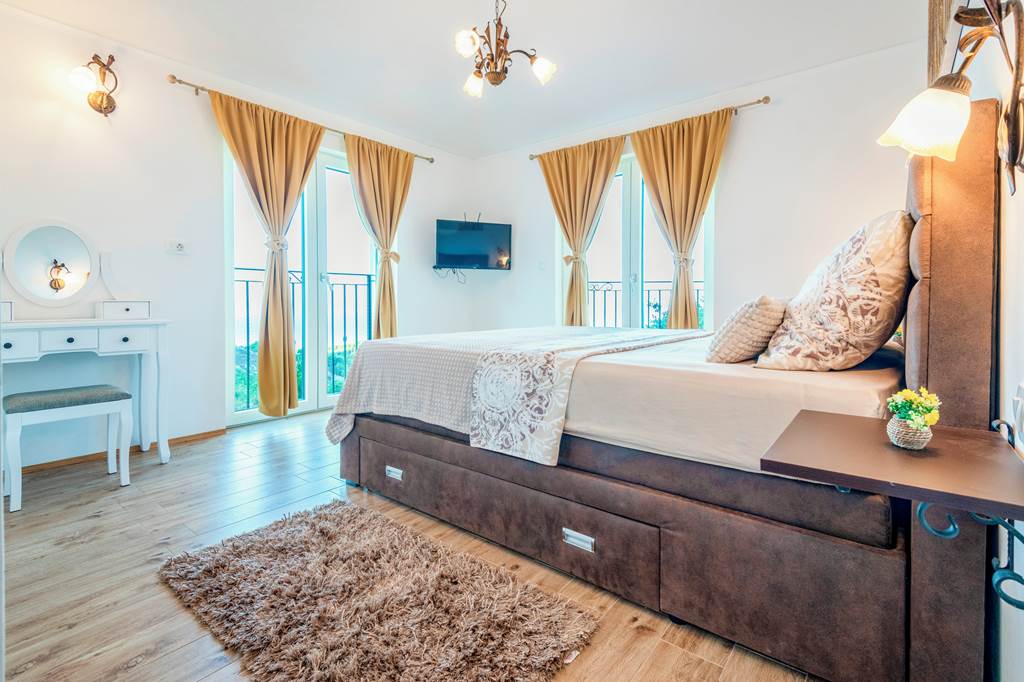 SPU_86553_Villa_Blissful_Breeze_1123_05.jpg
