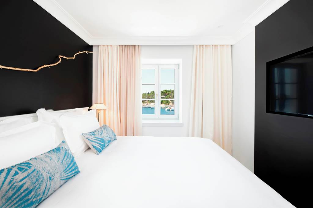SPU_70984_Riva_Marina_Hvar_Hotel_0324_28.jpg
