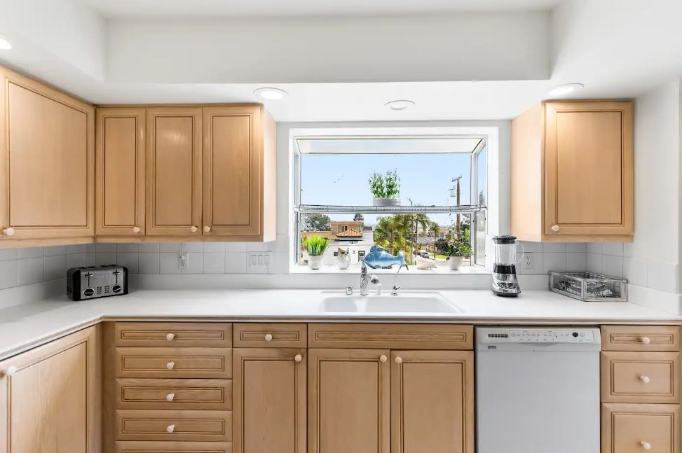 Kitchen 4