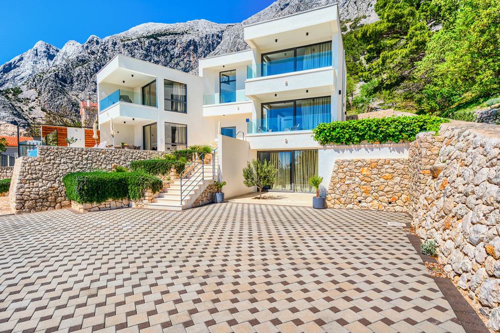 SPU_88701_Villa_Azure_Horizon_0125_12.jpg
