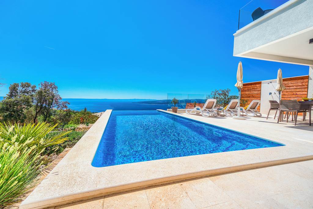 SPU_88701_Villa_Azure_Horizon_0125_11.jpg