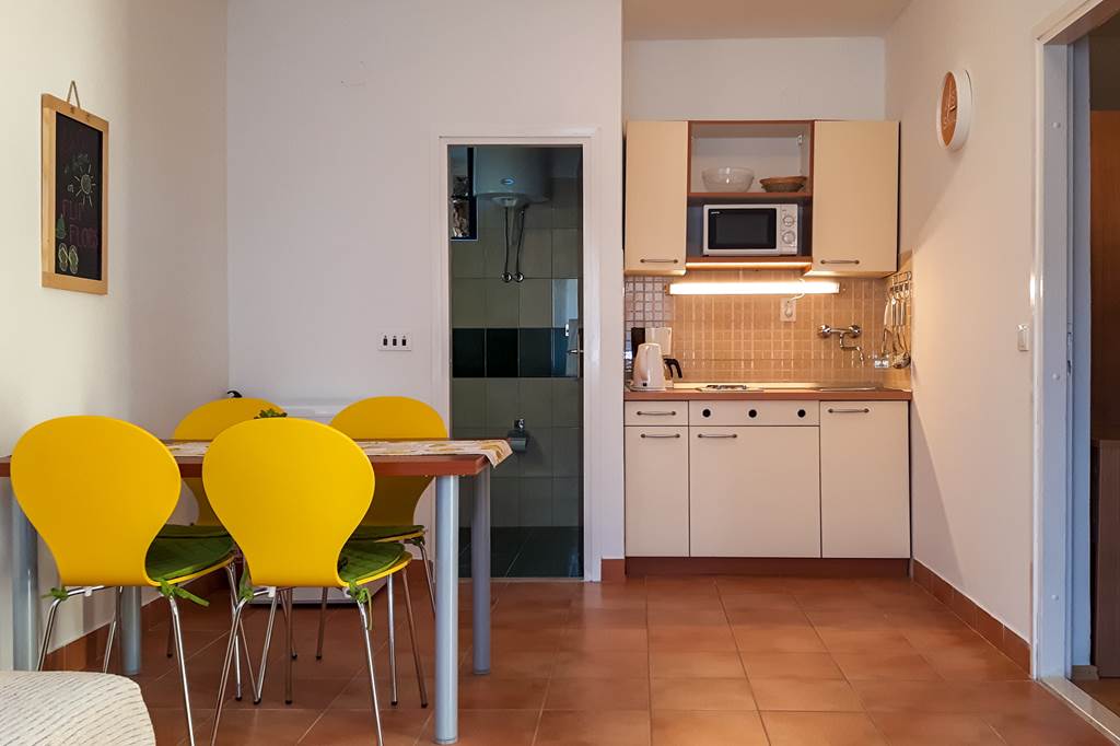 SPU_73836_Belvedere_Apts_0418_06.jpg