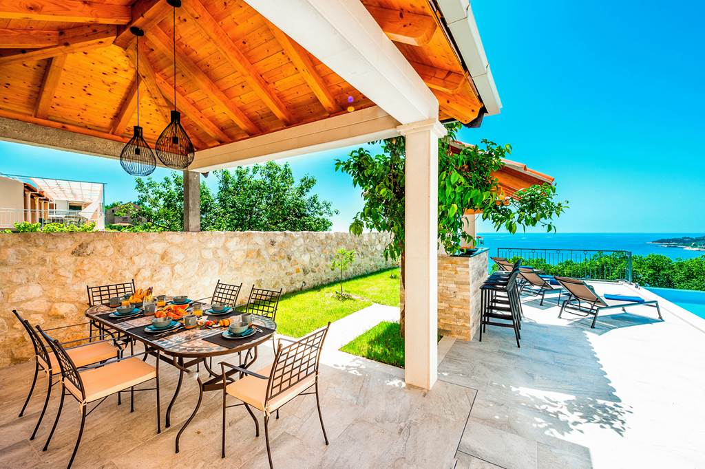 DBV_84382_Villa_Sea_Pearl_1022_02.jpg