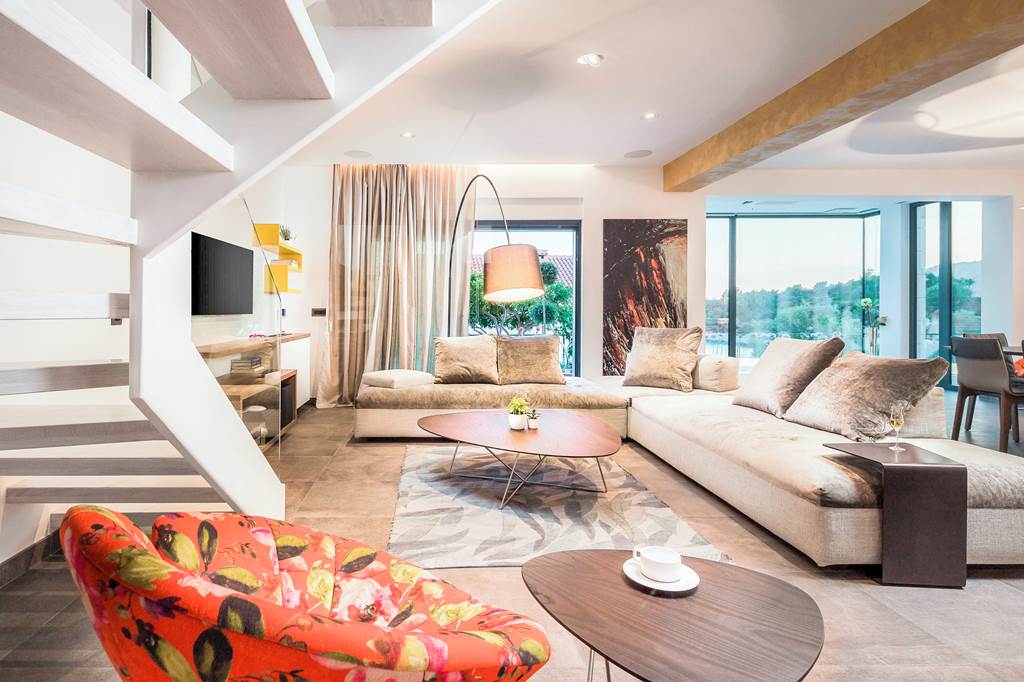 SPU_88756_Villa_Polished_Stone_0125_07.jpg