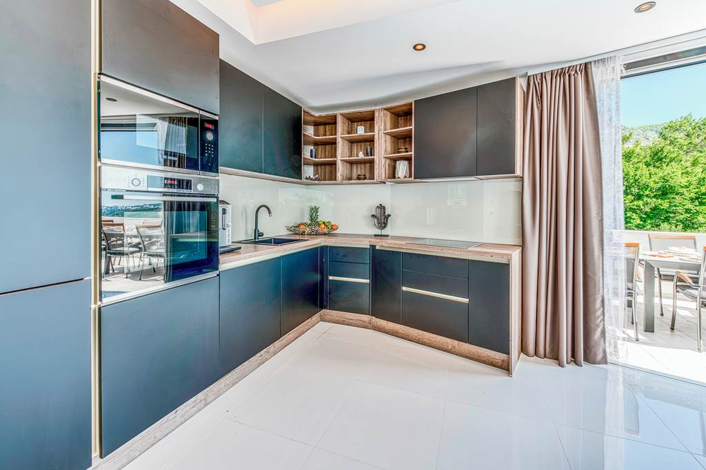 DBV_87940_Villa_Coastal_Bliss_0824_18.jpg