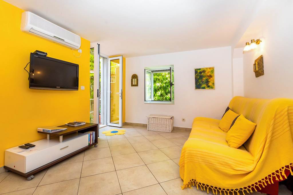 DBV_70326_Vila_Mare_1123_20.jpg