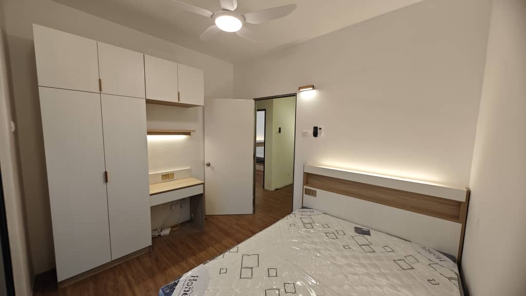 MUJI BALCONY ROOM 1500SF
