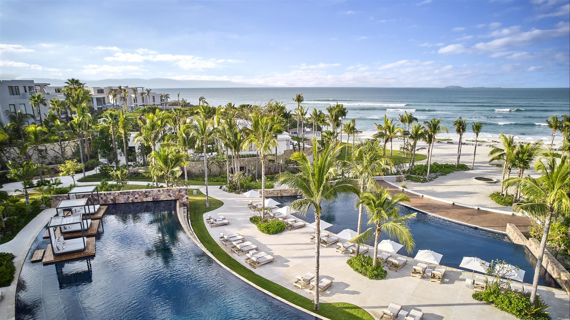 Susurros Del Corazon, Auberge Collection
