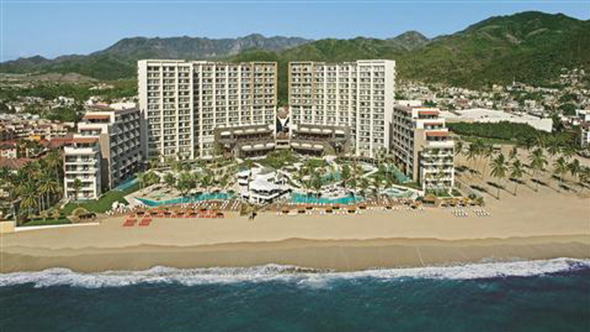 Dreams Vallarta Bay Resort & Spa, All Ages All-Inclusive