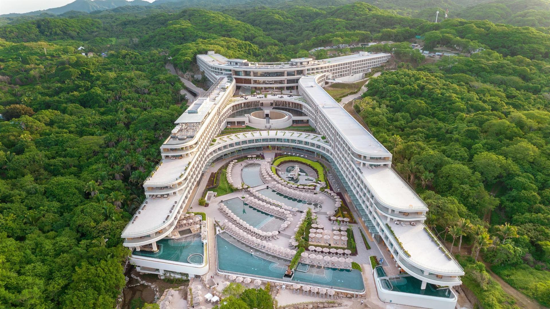 Dreams Bahia Mita Surf & Spa Resort, All Ages All-Inclusive
