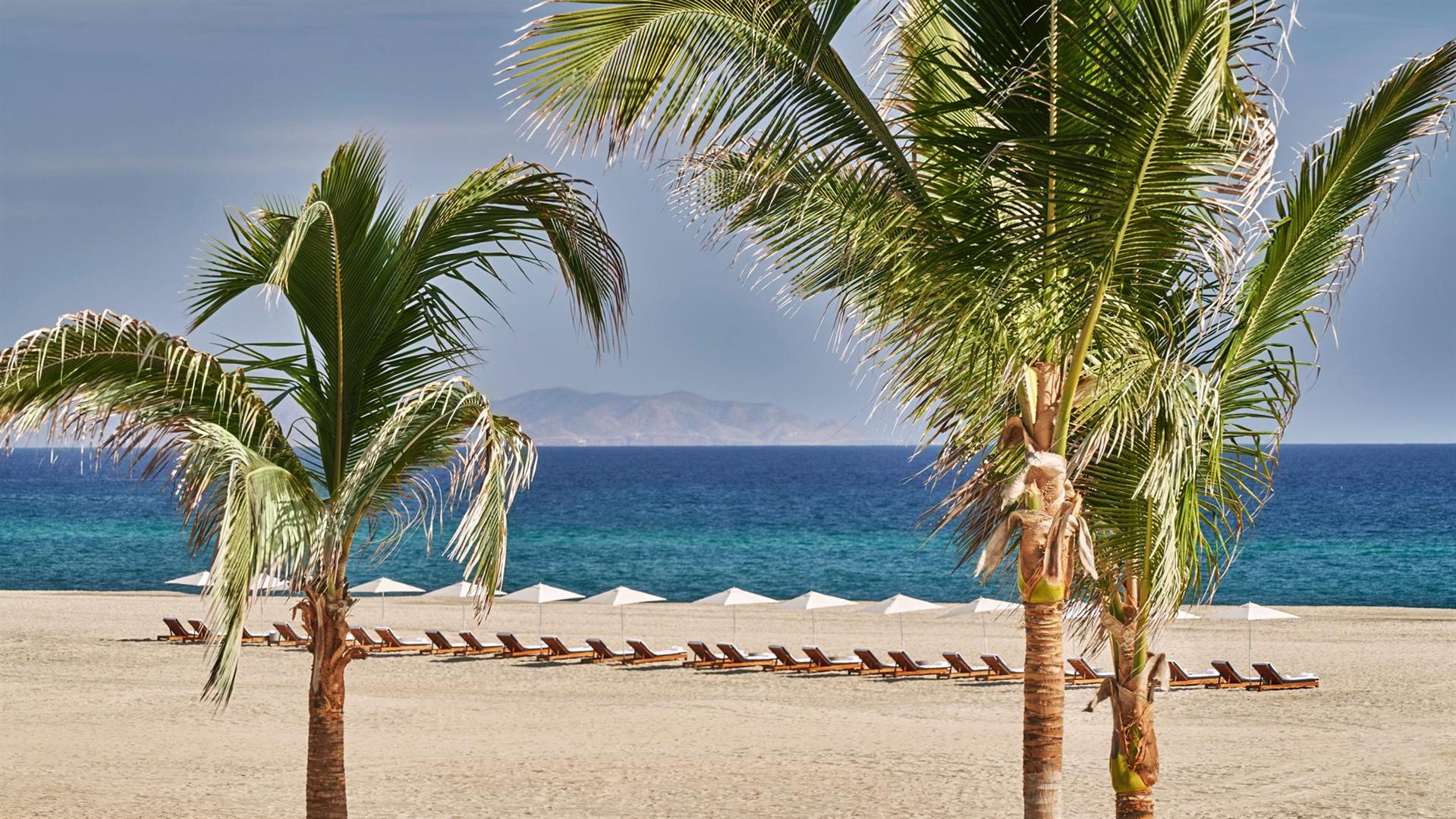 Four Seasons Resort and Residences Los Cabos at Costa Palmas