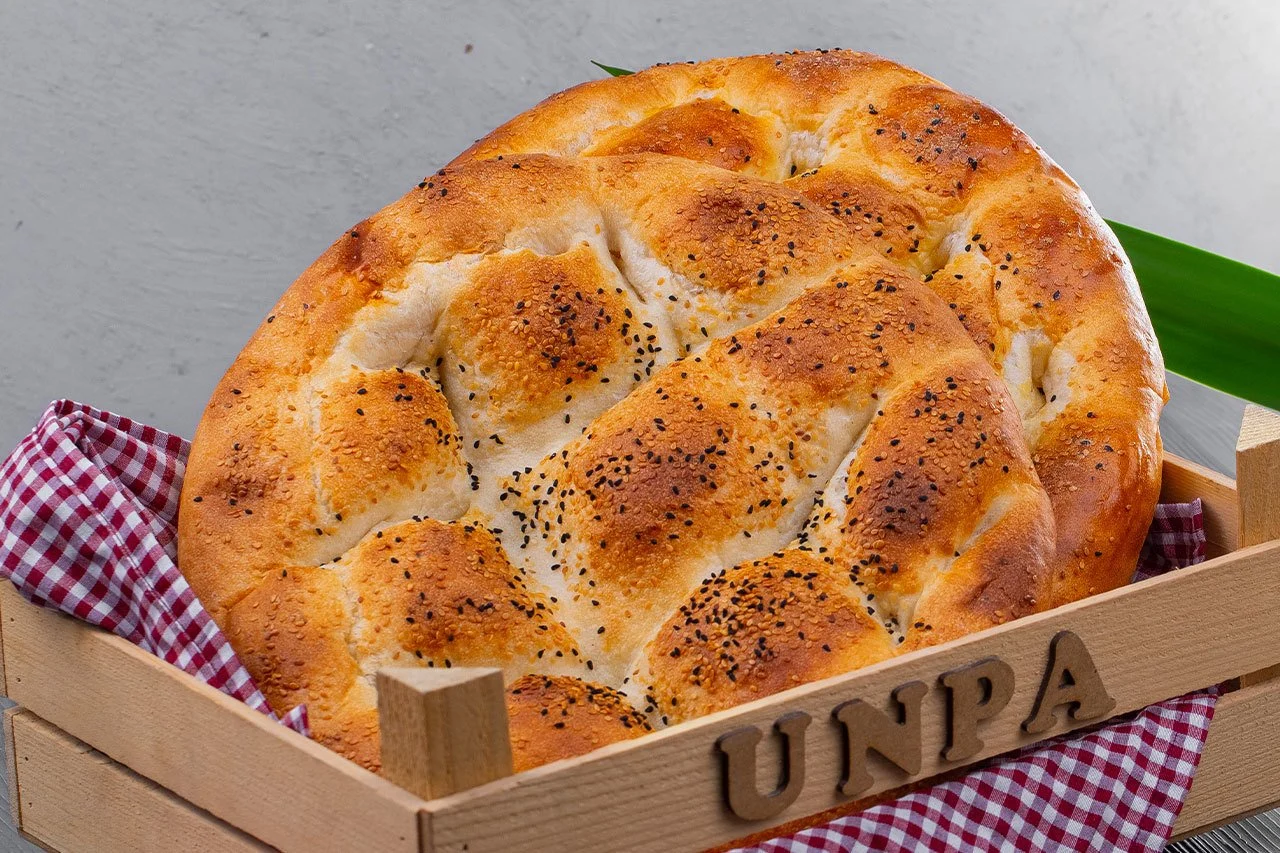 Yumurtalı Pide