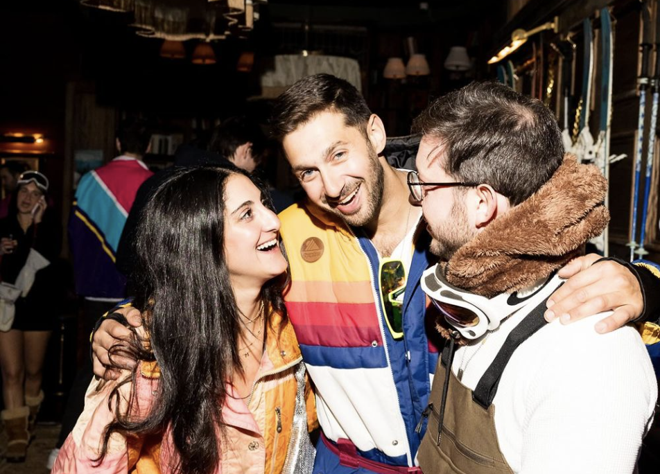 Maxwell Social 