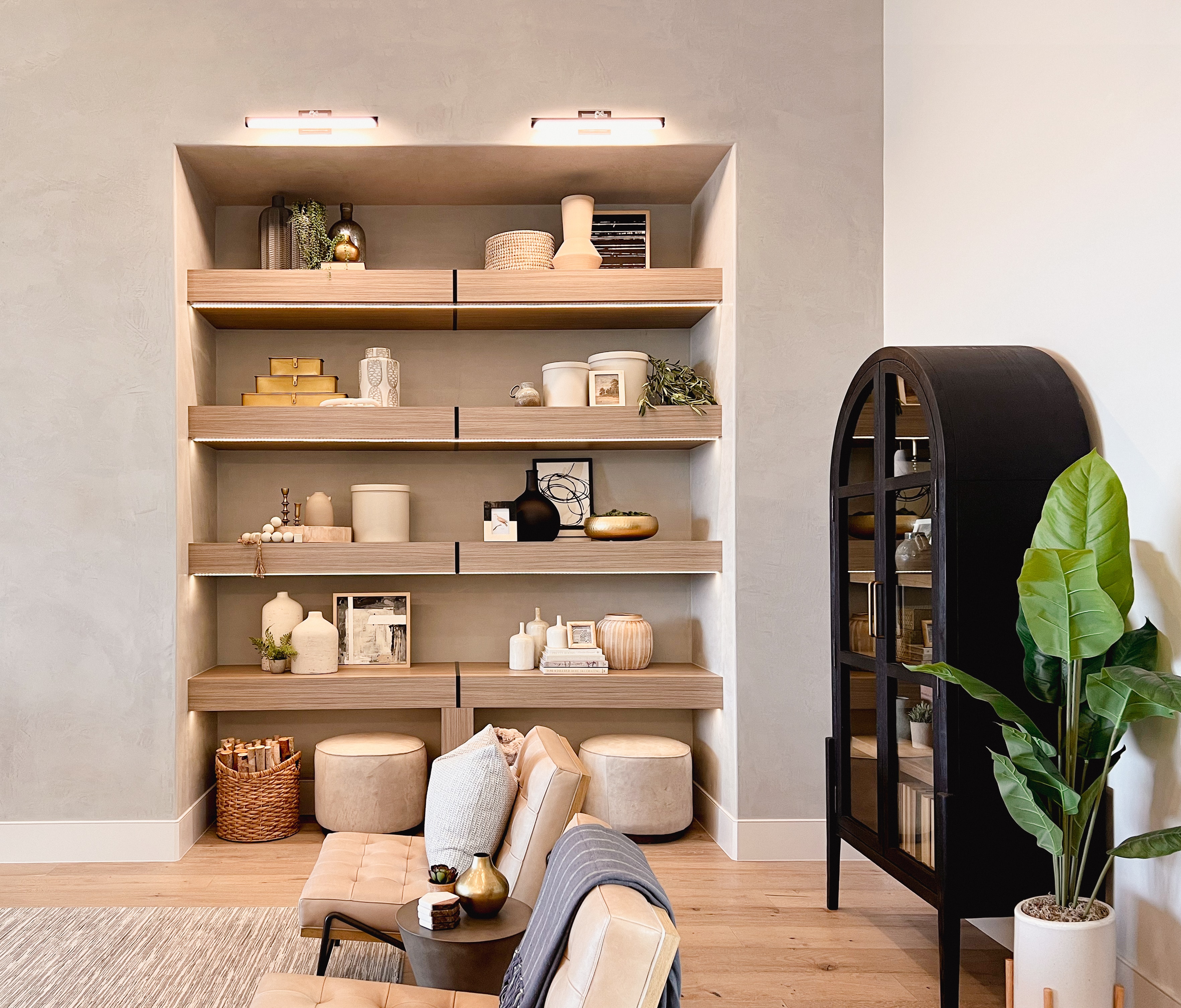 Varsavia tall shelf