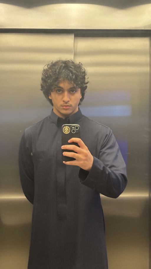 abdulaziz ismail gallery photo