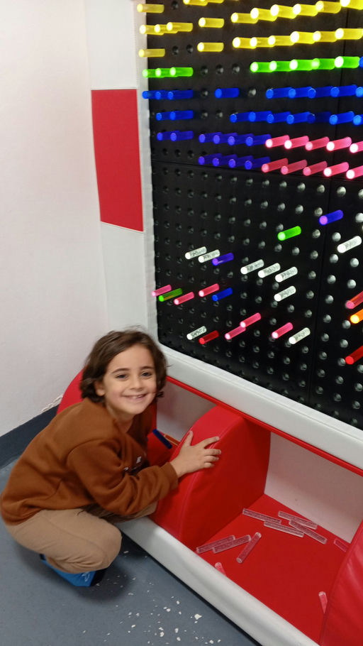 mustafa gallery photo