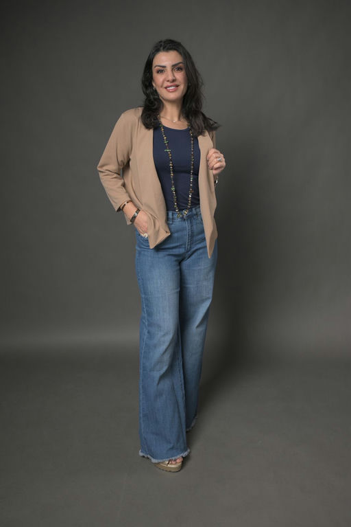 Suzan gallery photo