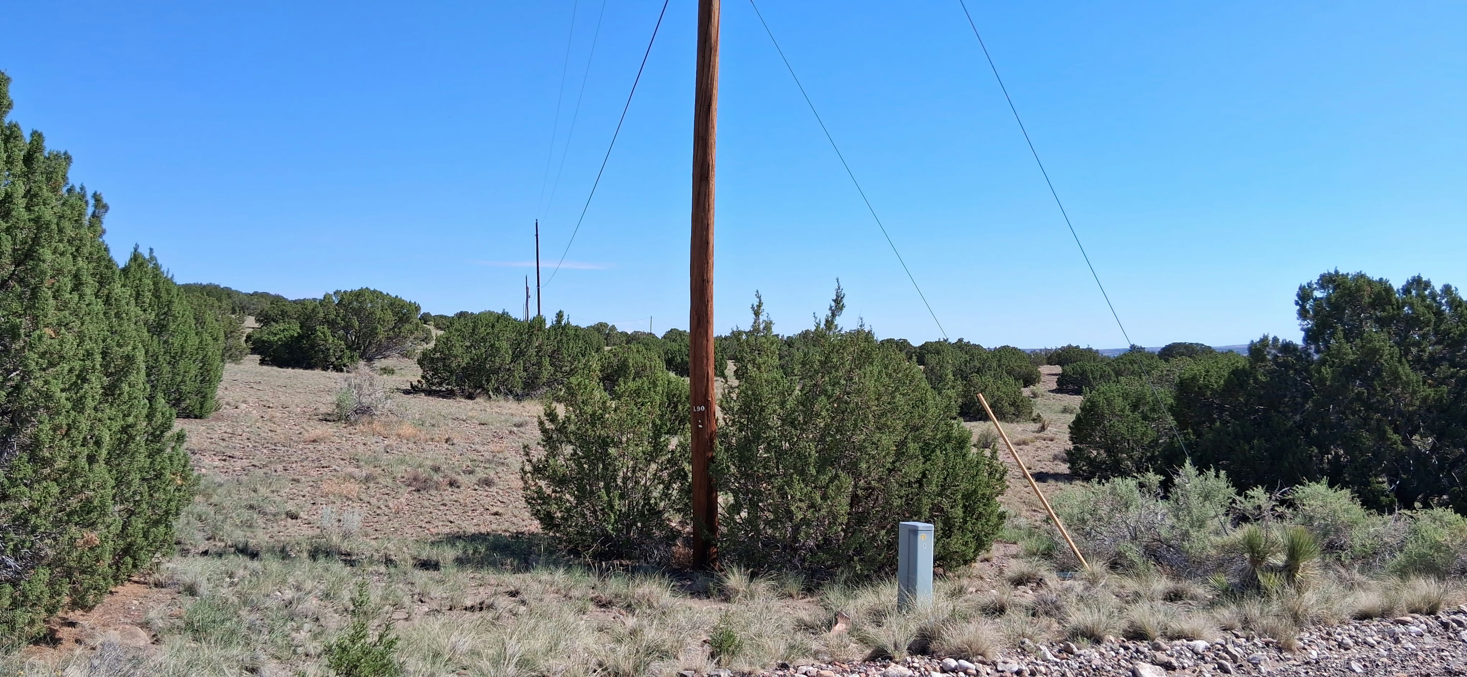 201-27-337-338 SW corner facing NE Corner.jpg