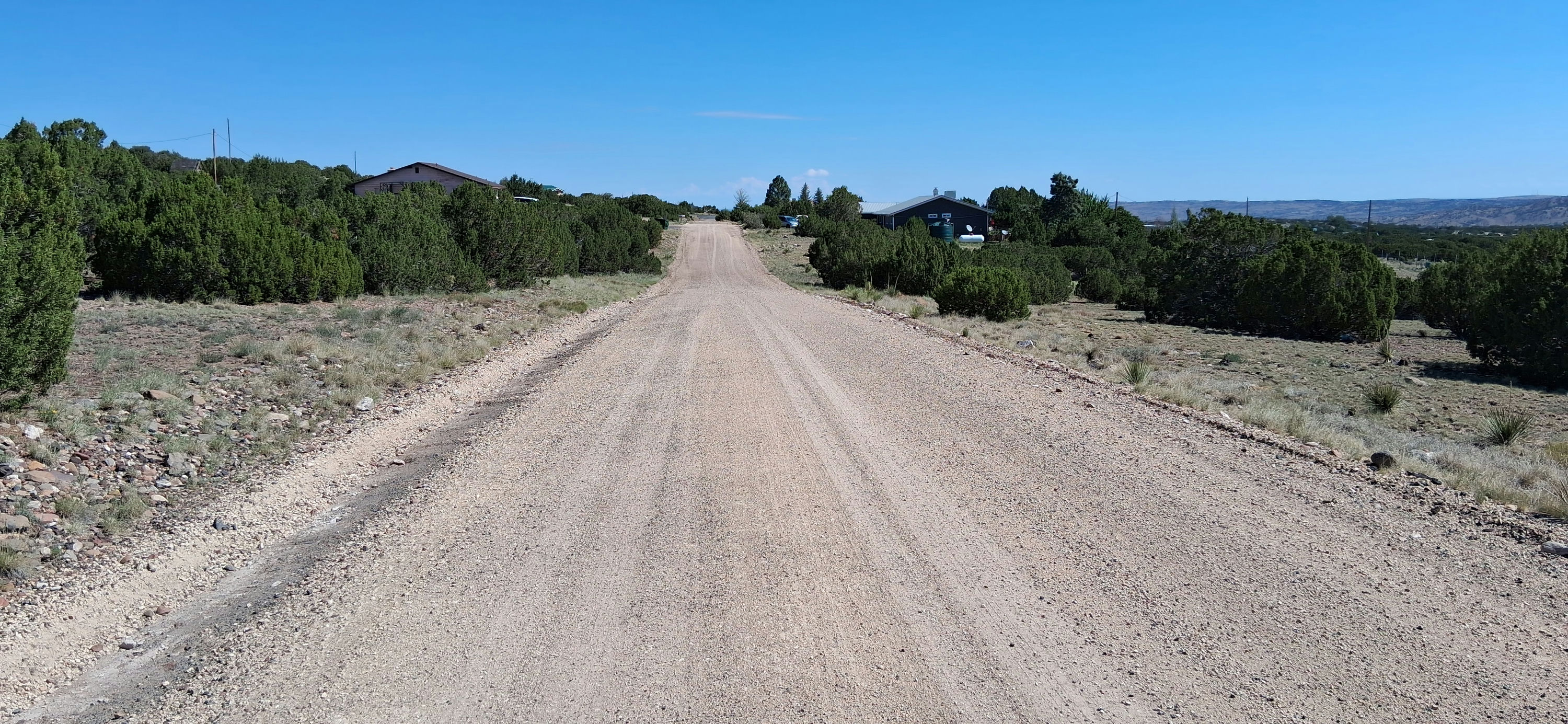 201-27-337-338 Navajo Rd facing north.jpg
