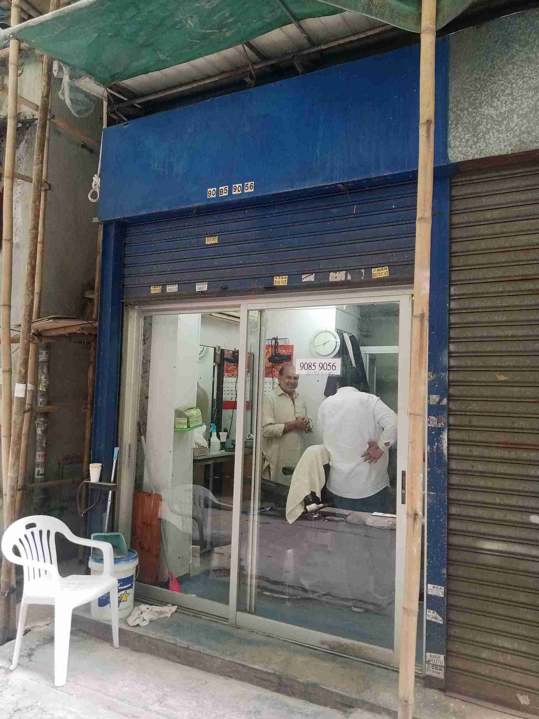 Khan Salon