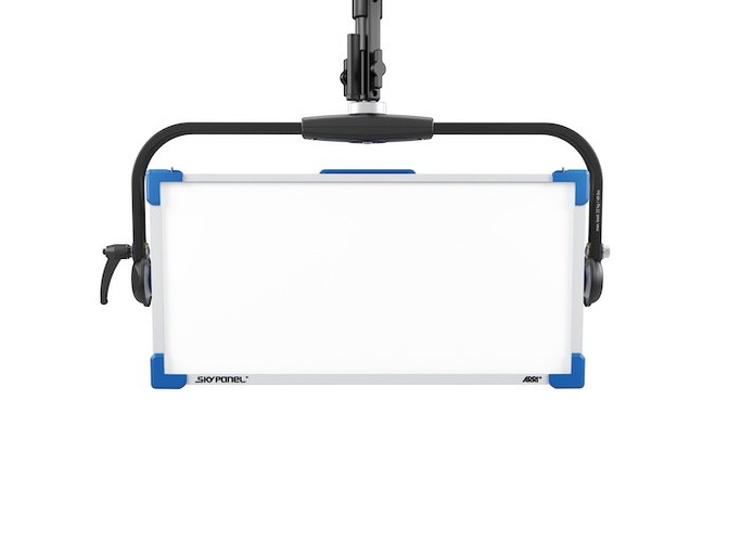 SkyPanel S60-C view 4