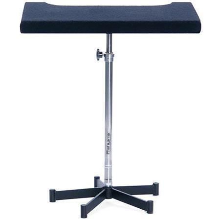 POSING TABLE