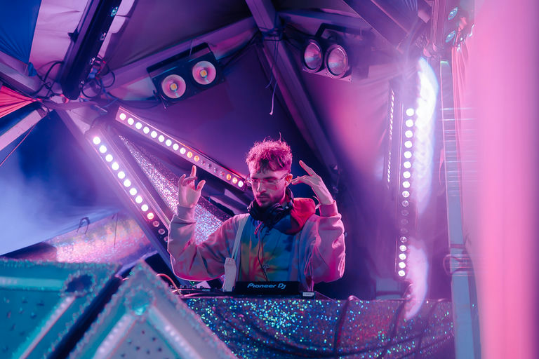 Carousel image 6
